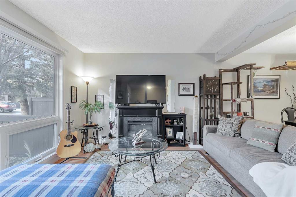 Picture for 112, 2300 Oakmoor Drive SW