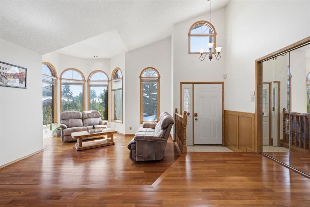 Picture for 30 Edgeview Road NW