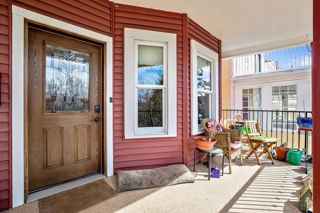 Picture for 2410 16 Street SW