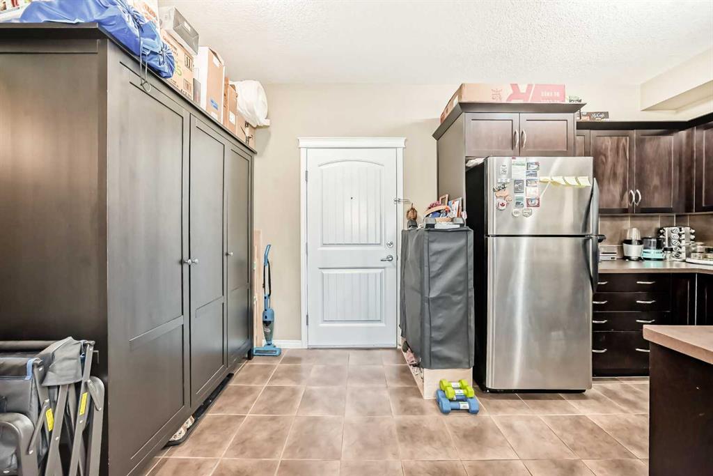 Picture for 4404, 31 Country Village Manor NE