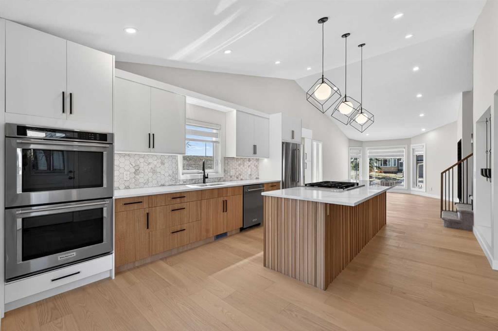 Picture for 42 Sunvista Crescent SE