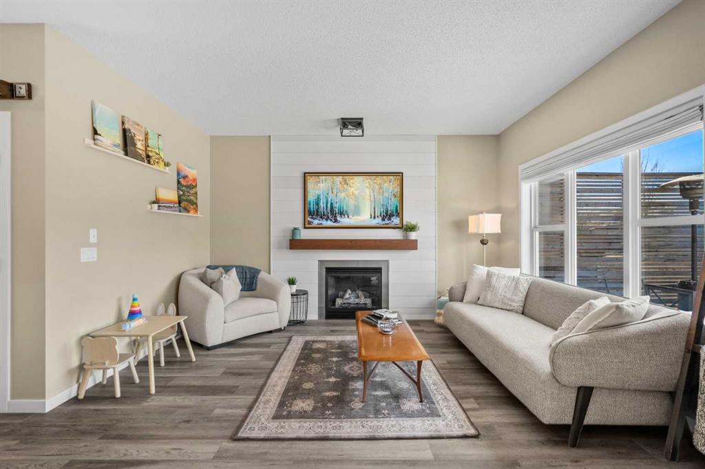 Picture for 166 Sage Bank Grove NW