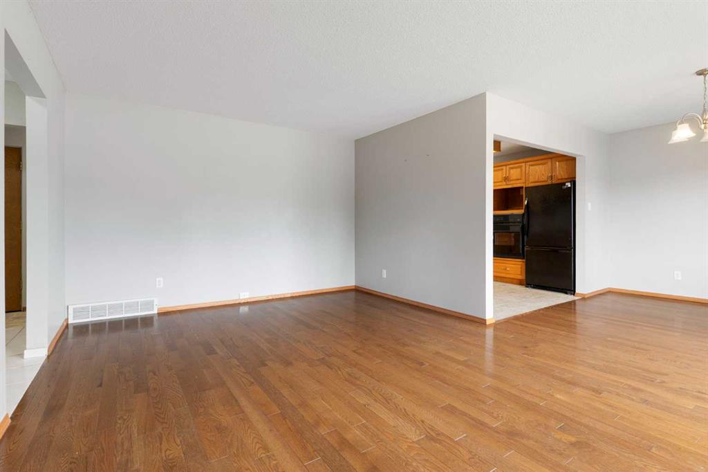 Picture for 3228 Breen Crescent NW