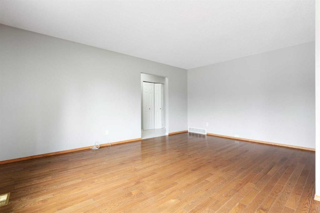 Picture for 3228 Breen Crescent NW