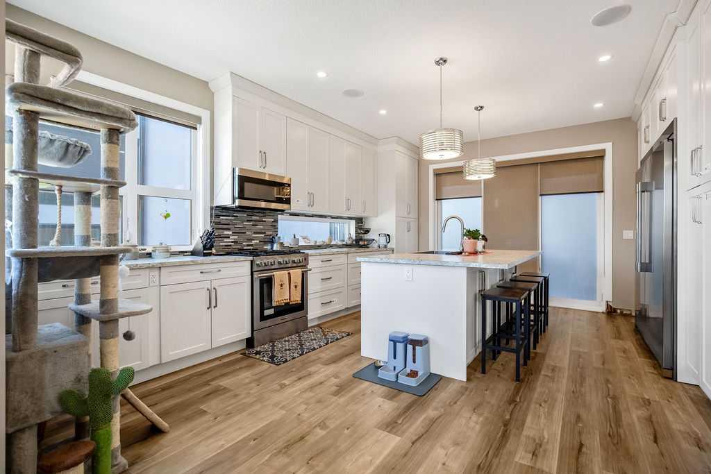 Picture for 2226 Westmount Road NW
