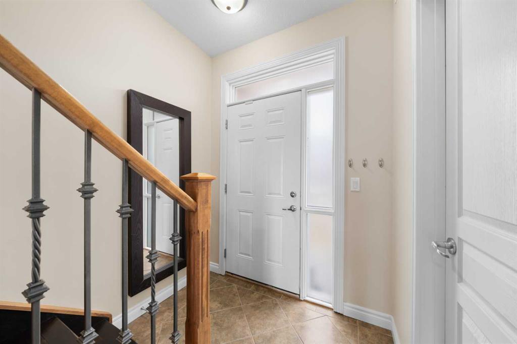 Picture for 9, 181 Rockyledge View NW
