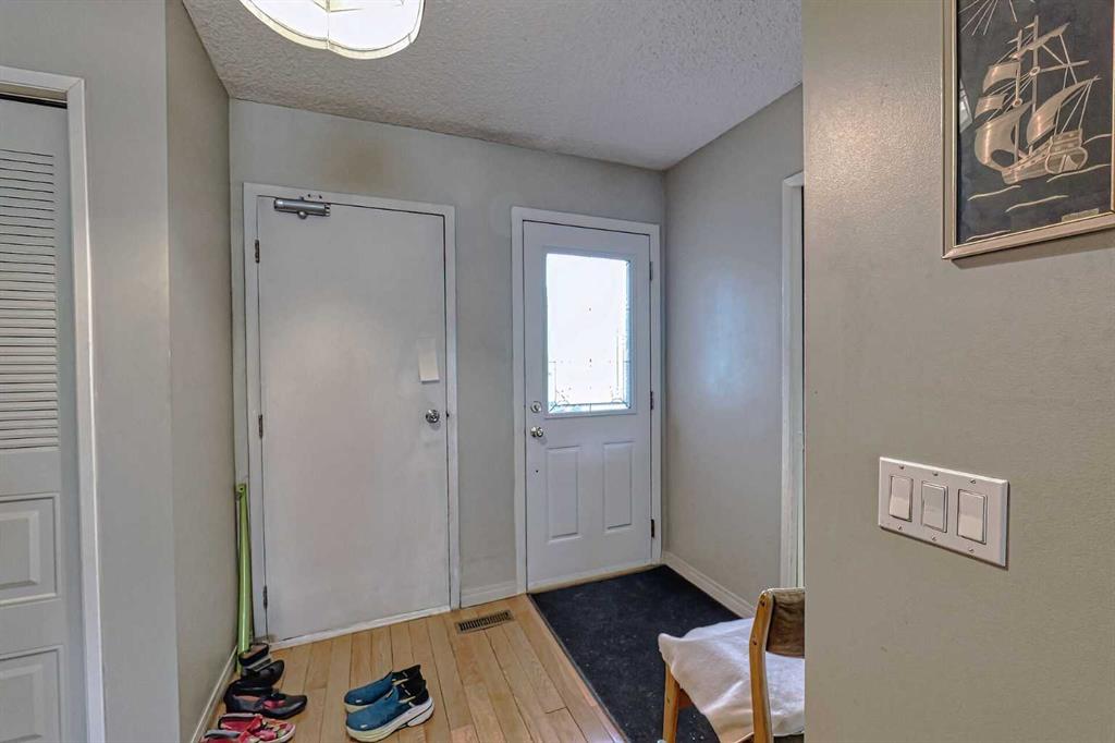 Picture for 30, 228 Theodore Place NW