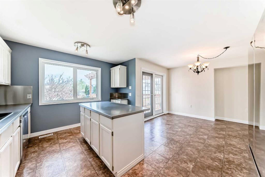 Picture for 26 Green Meadow Drive 