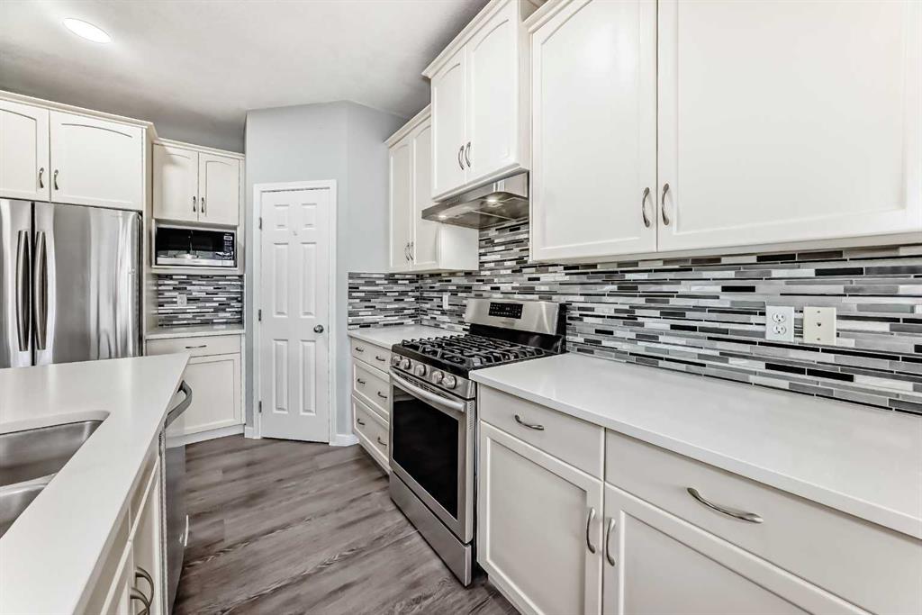 Picture for 114 Valley Crest Close NW