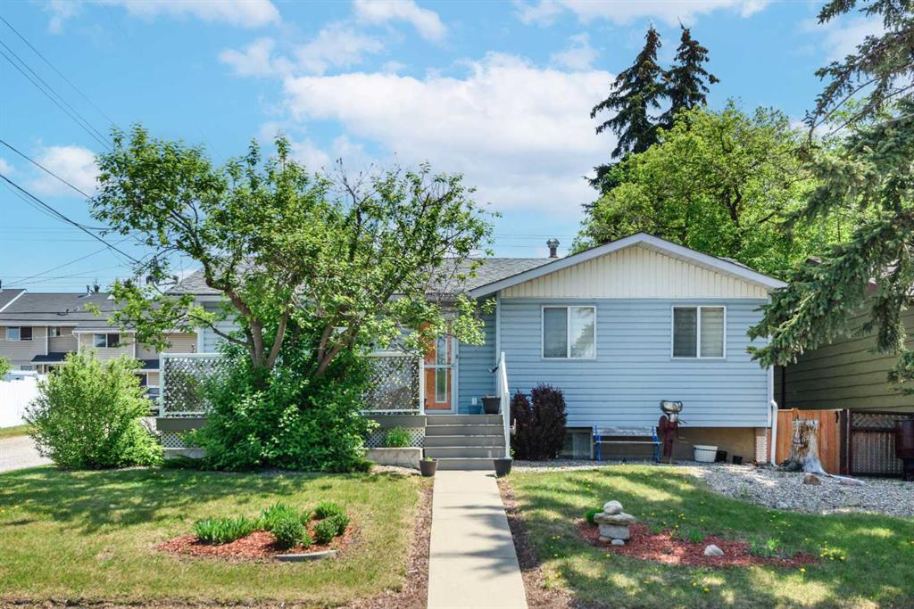 Picture for 208 Van Horne Crescent NE