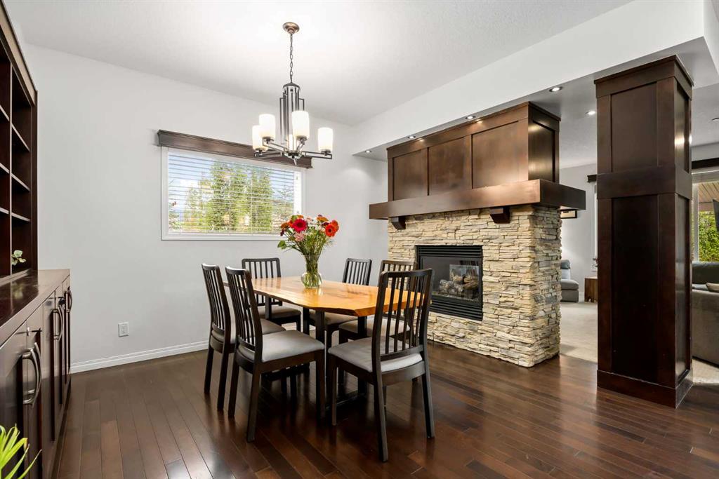 Picture for 77 Cougar Ridge Cove SW