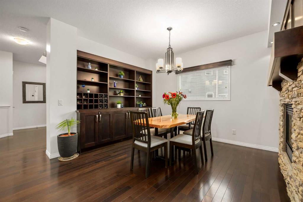 Picture for 77 Cougar Ridge Cove SW