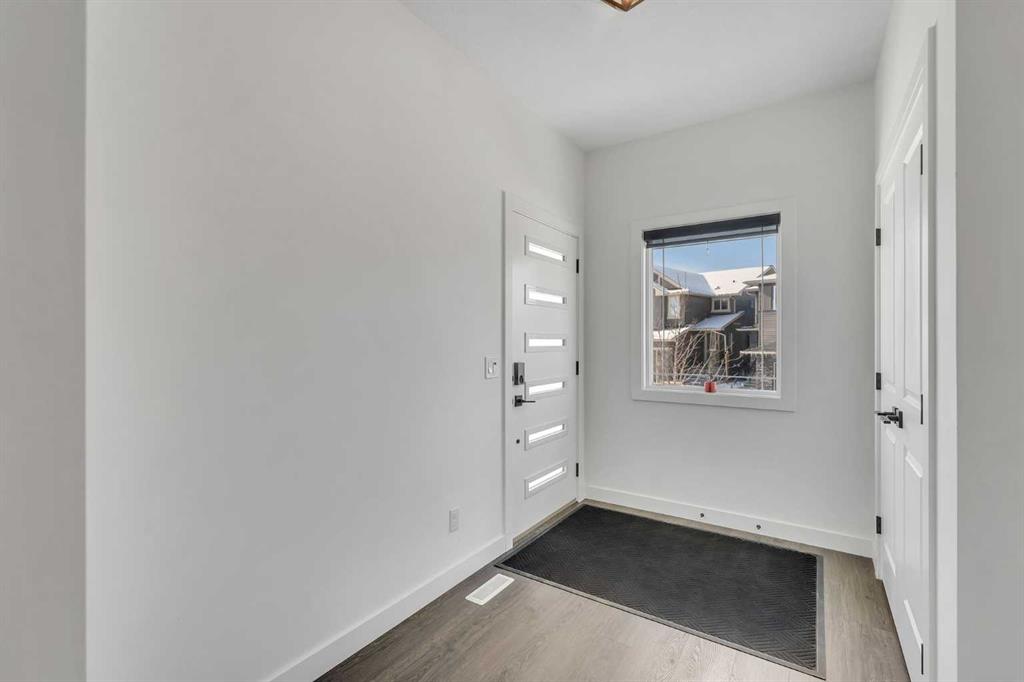 Picture for 325 Crestmont Drive SW