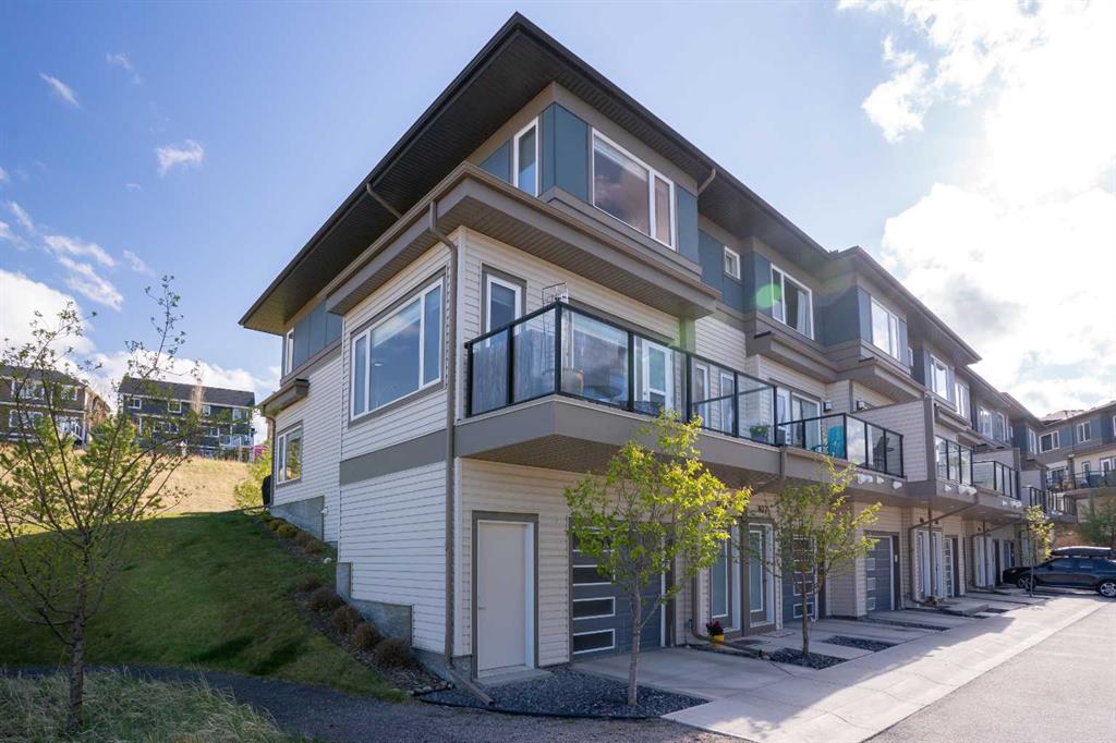 Picture for 808, 501 River Heights Drive 
