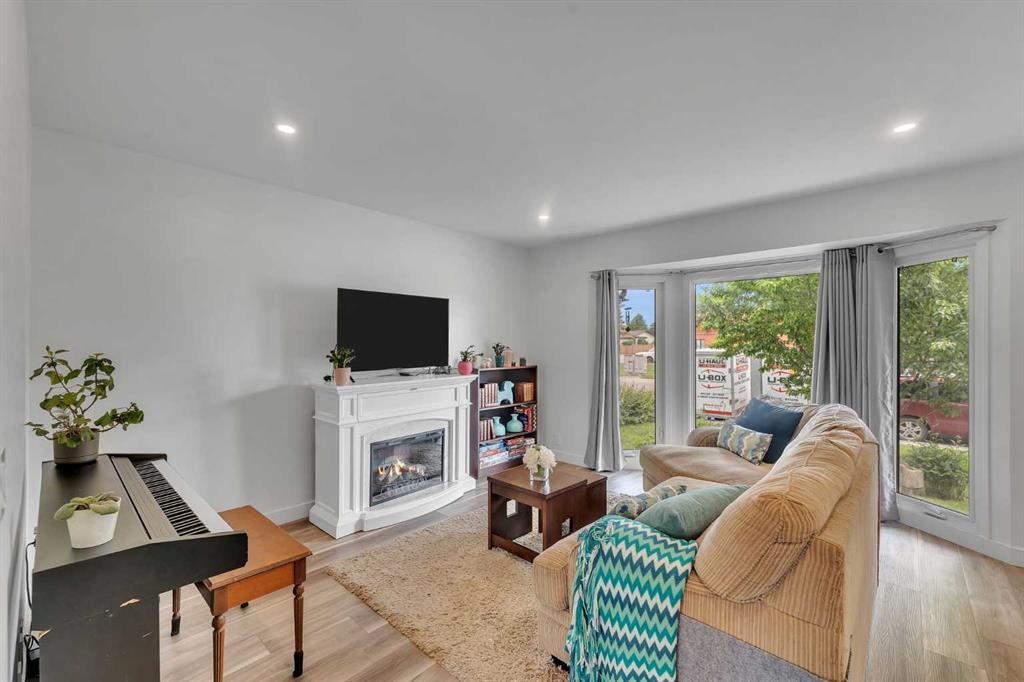 Picture for 2162 Summerfield Boulevard SE