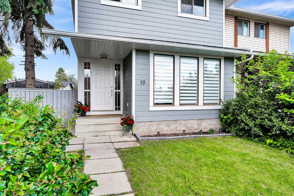 Picture for 19 Templeton Bay NE