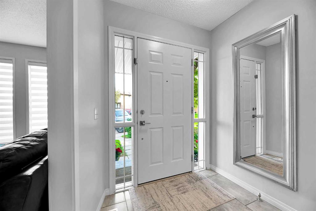 Picture for 19 Templeton Bay NE