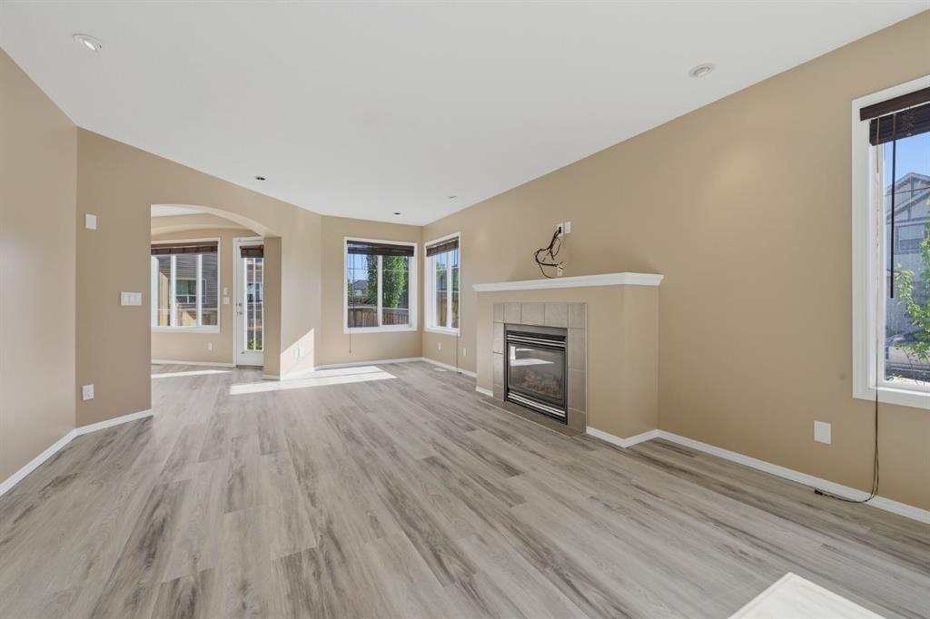 Picture for 4 Everglen Grove SW