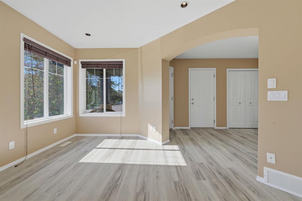 Picture for 4 Everglen Grove SW