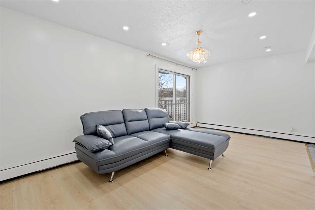 Picture for 201, 4328 4 Street NW