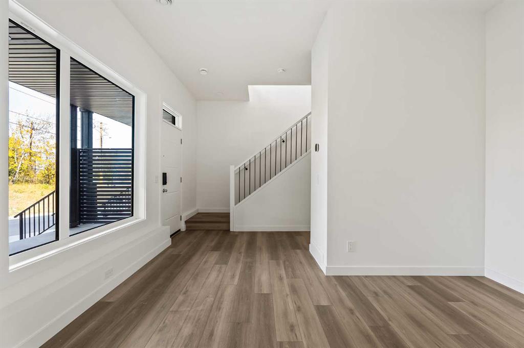 Picture for 2507 Sovereign Crescent SW