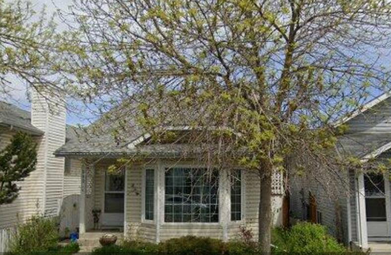 Picture for 243 Erin Meadow Close SE