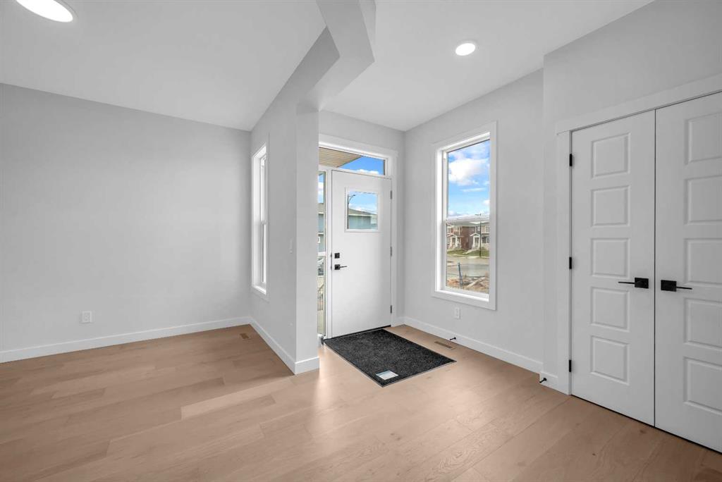 Picture for 211 Chelsea Park  