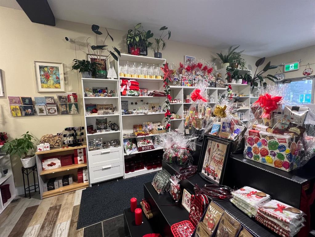 Picture for 2114 54 Avenue SW