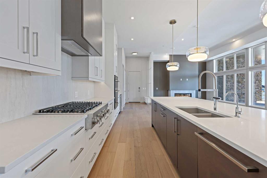 Picture for 302, 140 Marina Cove SE