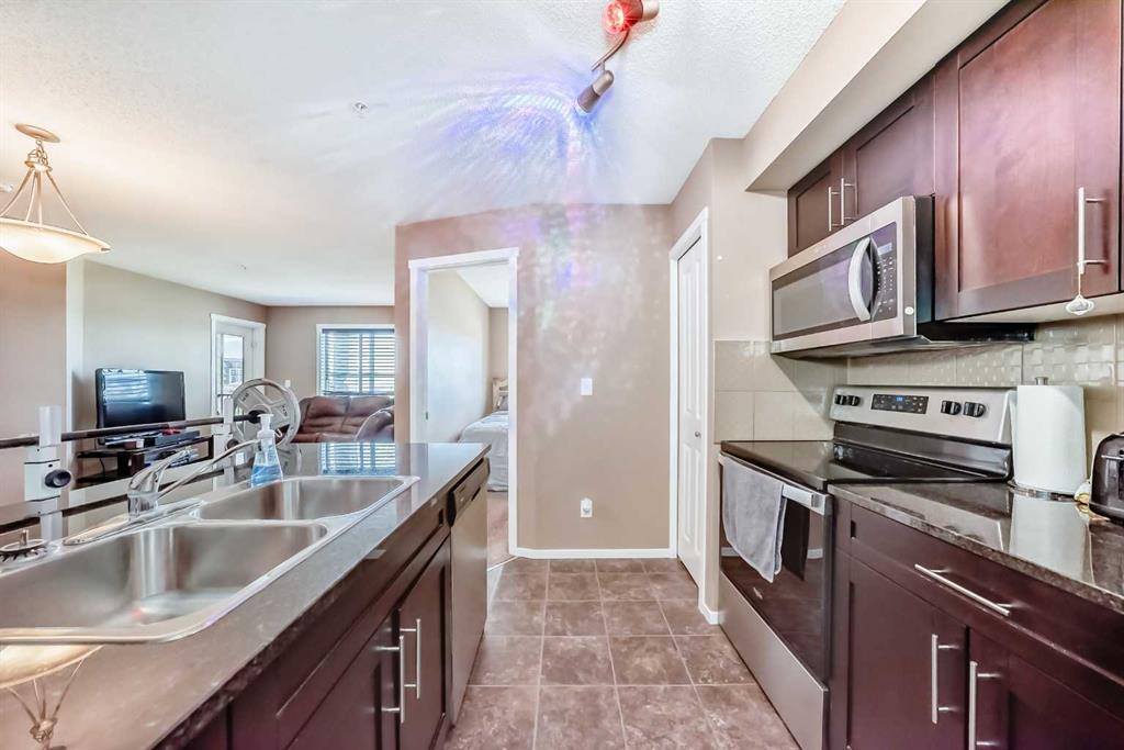 Picture for 2324, 81 Legacy Boulevard SE