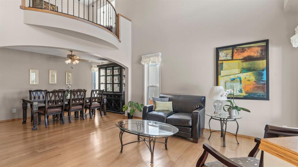 Picture for 227 Rocky Ridge Close NW