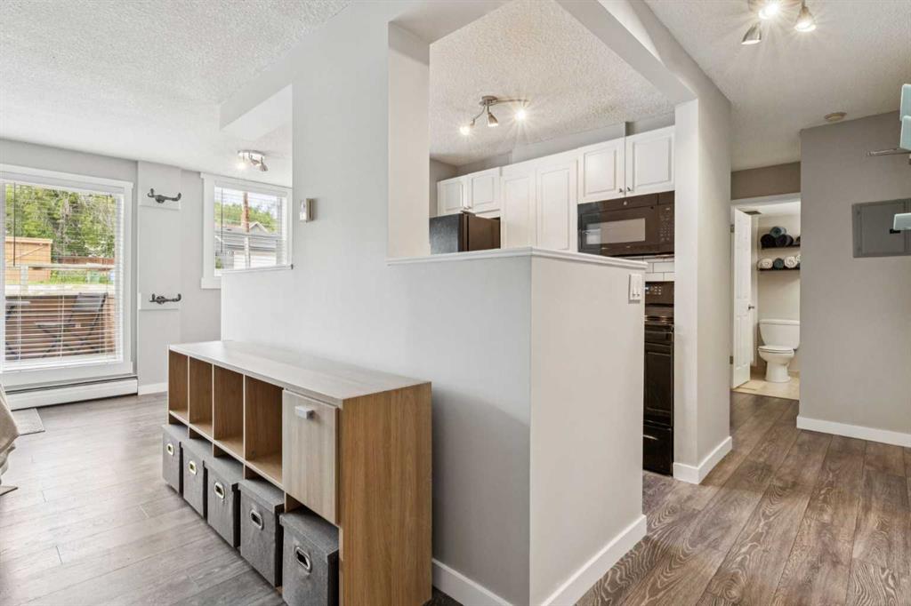 Picture for 103, 1626 14 Avenue SW