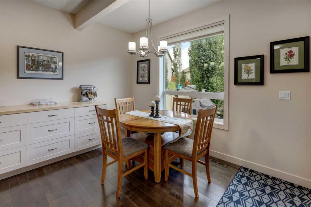 Picture for 1210 Kingston Crescent SE