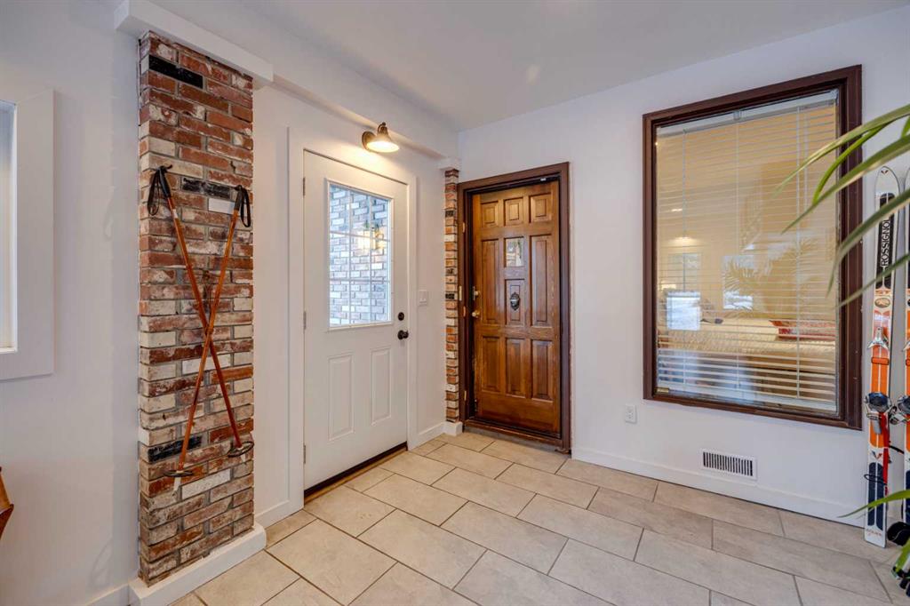 Picture for 74 Redwood Meadows Drive 