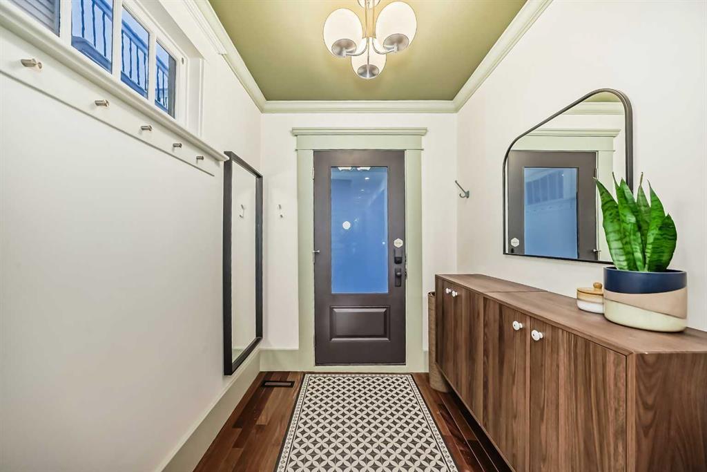 Picture for 2120 18 Street SW