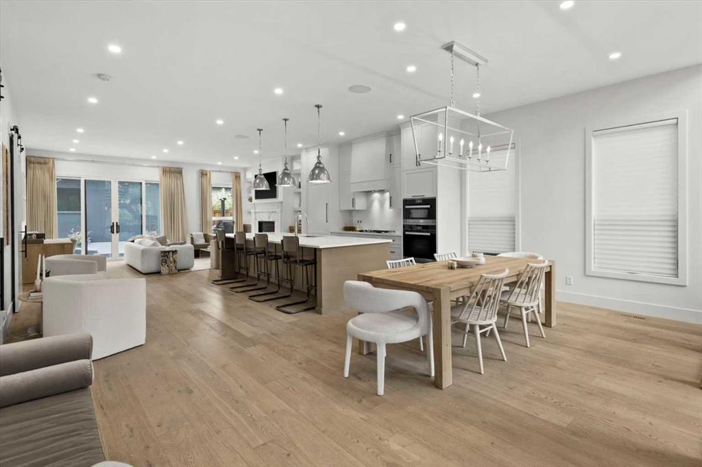 Picture for 4407 17 Street SW