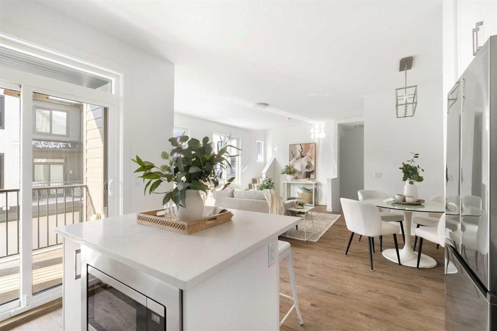 Picture for 504, 255 Rowmont Boulevard NW