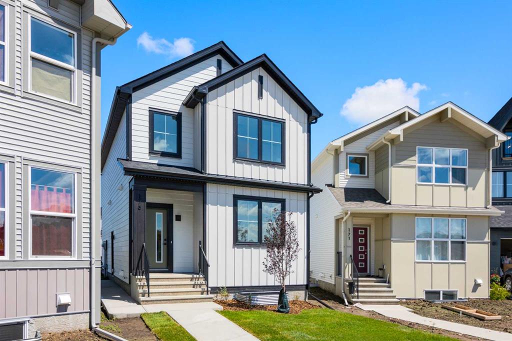 Picture for 175 Belvedere Crescent SE