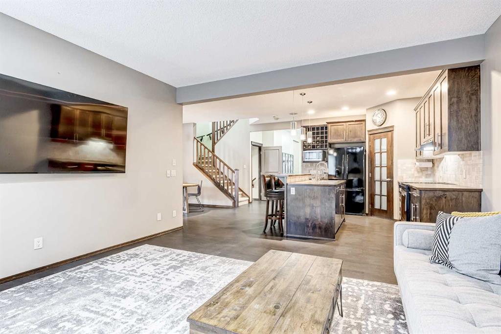 Picture for 9 Cranwell Court SE