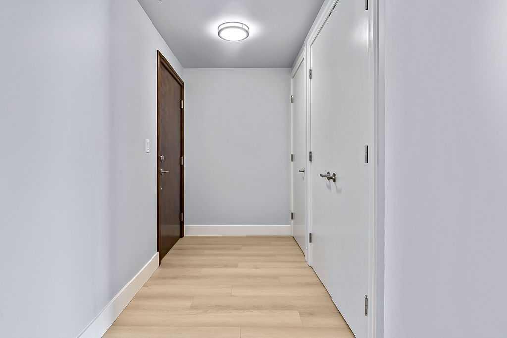 Picture for 203, 817 15 Avenue SW