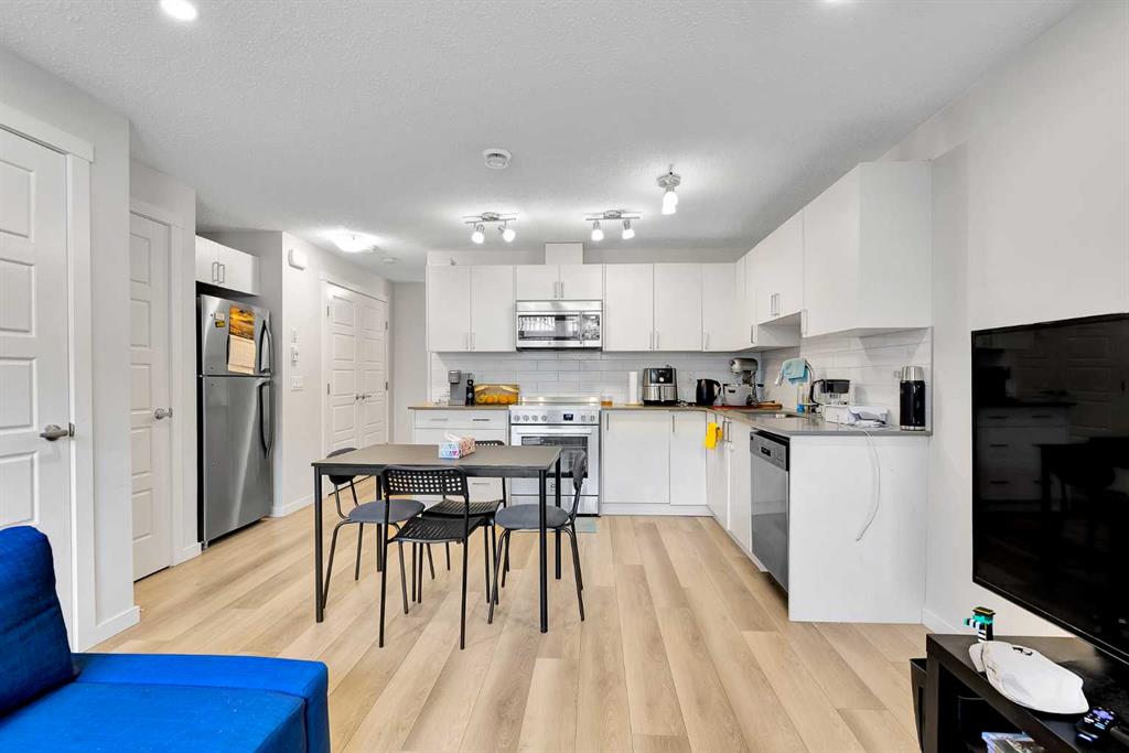 Picture for 317 Cranbrook Square SE