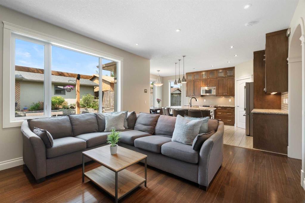 Picture for 1914 Broadview Road NW