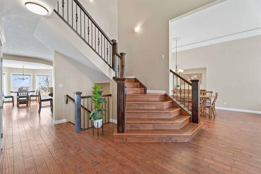 Picture for 386072 16 Street W