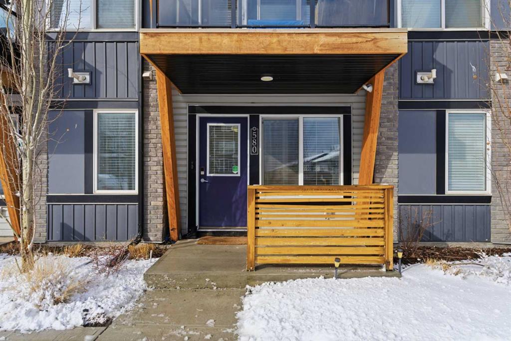 Picture for 580 Savanna Boulevard NE