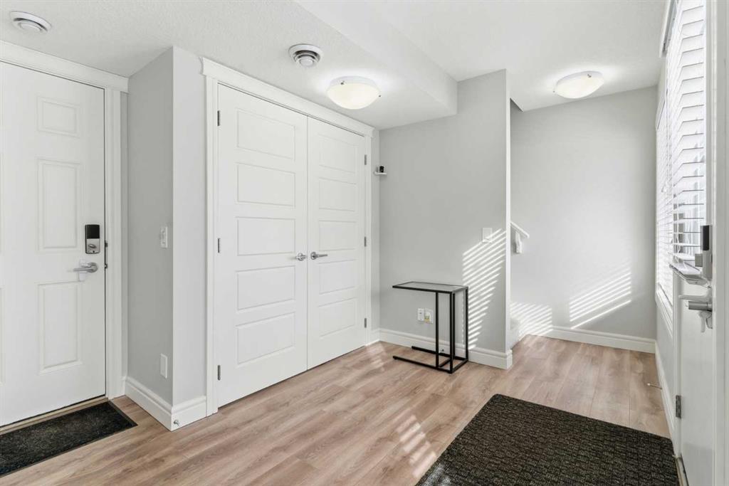 Picture for 580 Savanna Boulevard NE