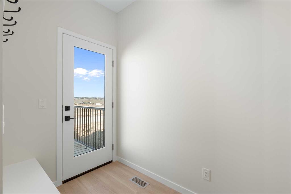 Picture for 42 Creekview Avenue SW