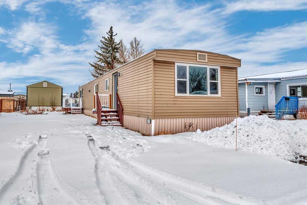 Picture for 114, 6220 17 Avenue SE