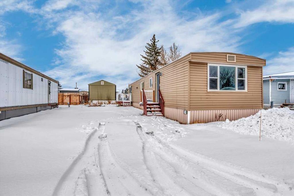 Picture for 114, 6220 17 Avenue SE