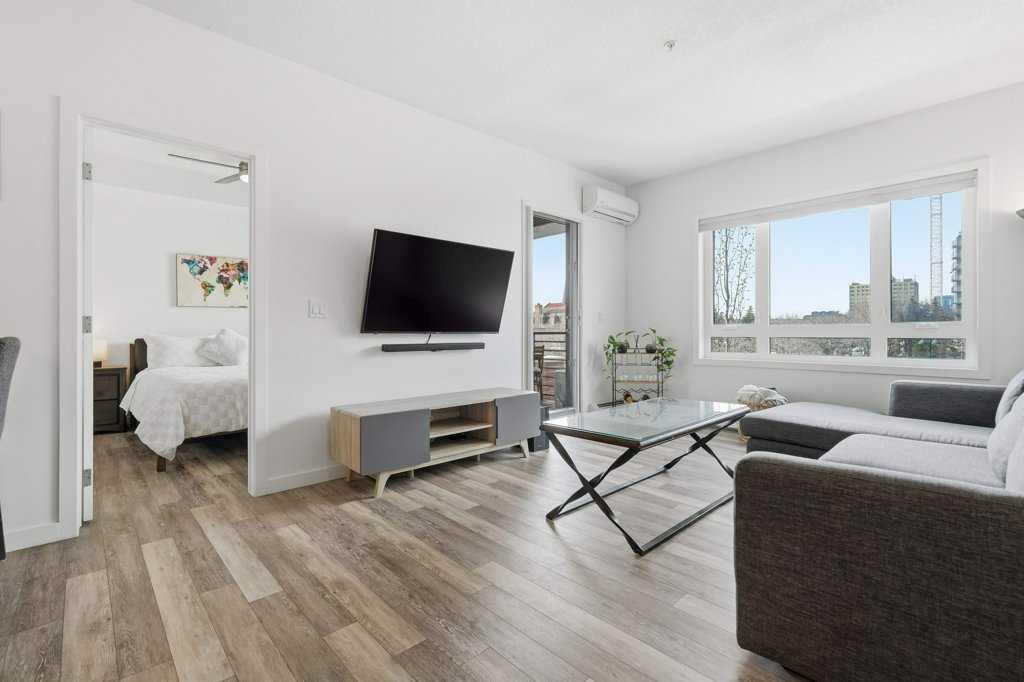 Picture for 305, 120 18 Avenue SW