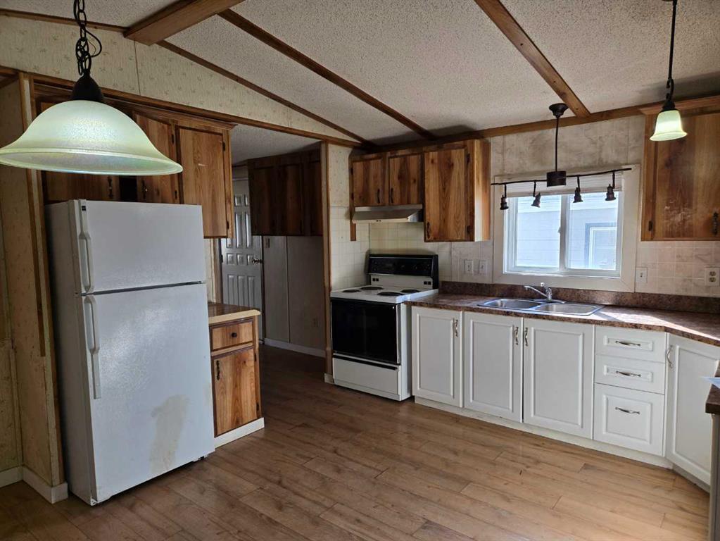 Picture for 115 Sunset Way NE